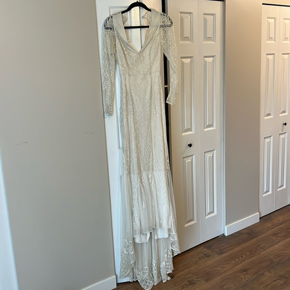 ASOS Wedding Dress size 2 - Picture 1 of 5